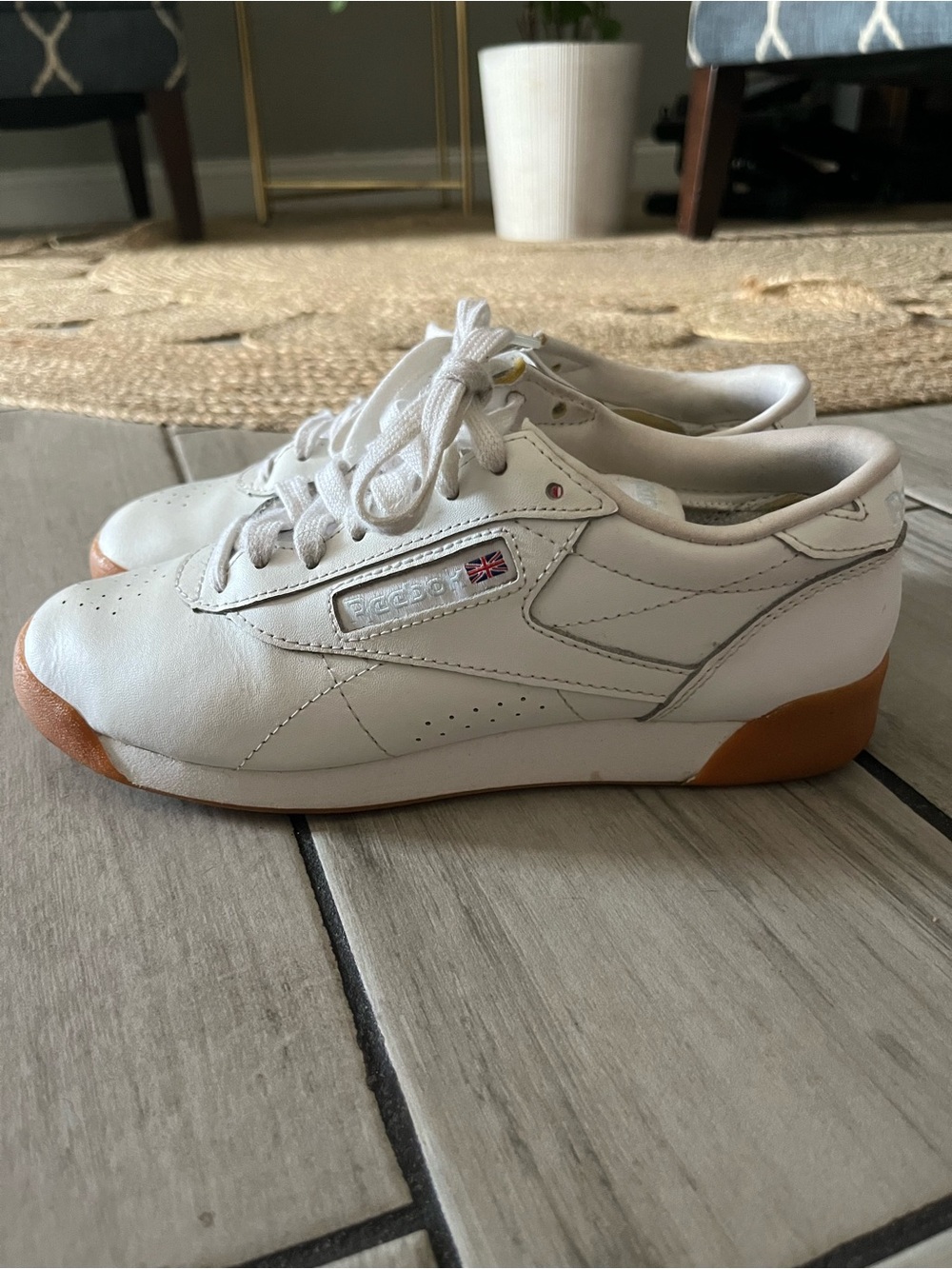 Reebok Classic White Leather Sneakers with Gum Sole